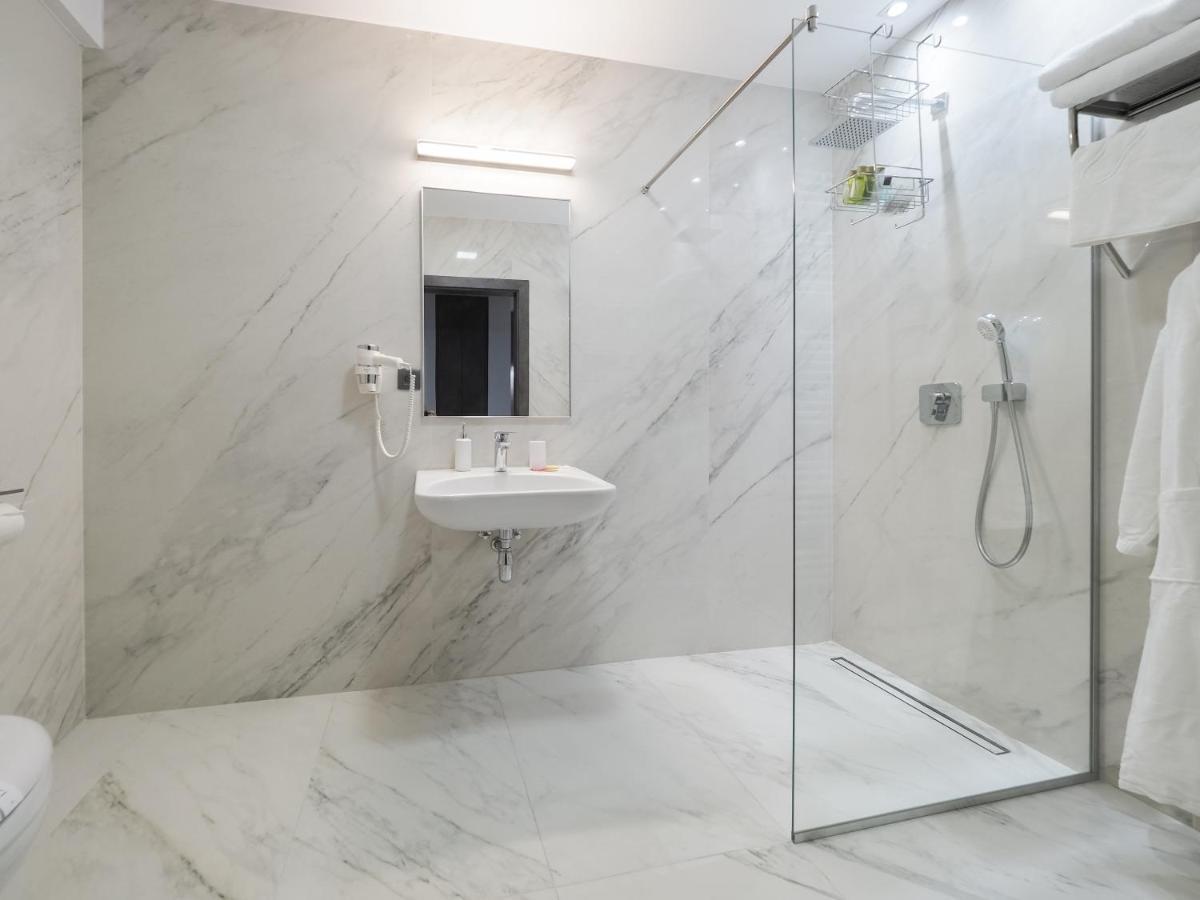 Hotel Anastasia سيبيو المظهر الخارجي الصورة