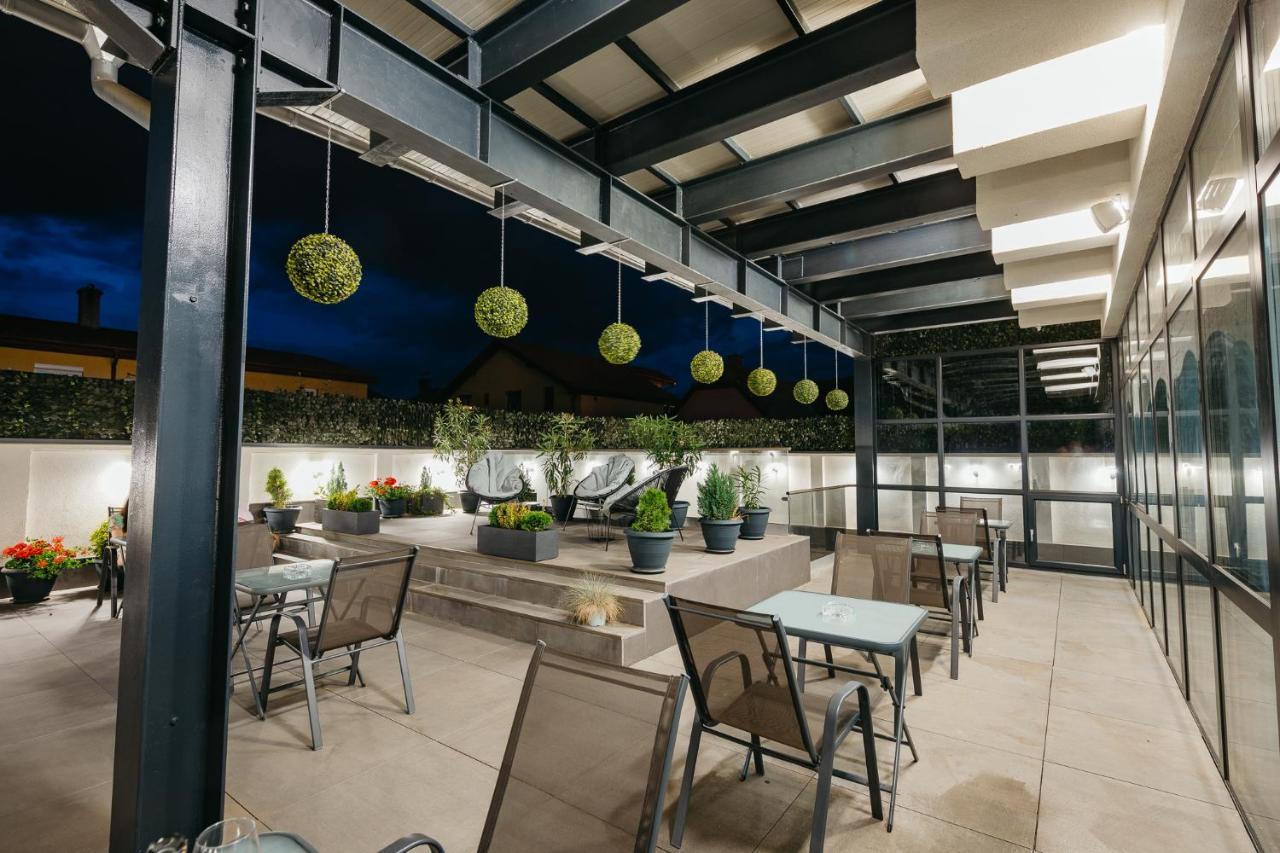 Hotel Anastasia سيبيو المظهر الخارجي الصورة